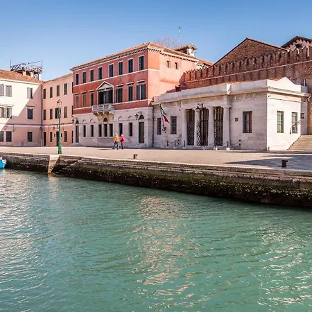 Lejlighed Arsenale Terrace On @venice Lagoon Venedig